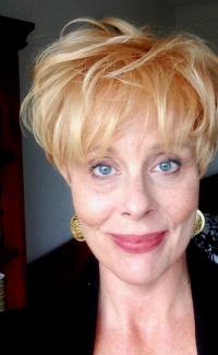 Julie Fishell headshot